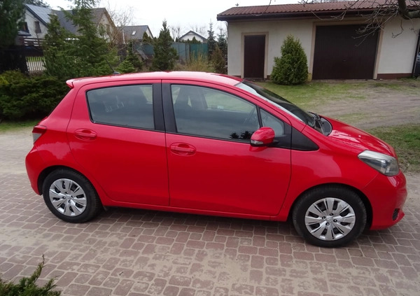 Toyota Yaris cena 27900 przebieg: 148040, rok produkcji 2012 z Ciechanowiec małe 277